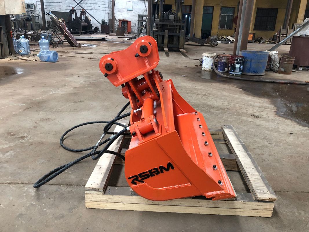 RSBM Excavator Tilting Bucket 2000mm Lebar Pengaturan Pivotal Optimum untuk Kemiringan 90 derajat