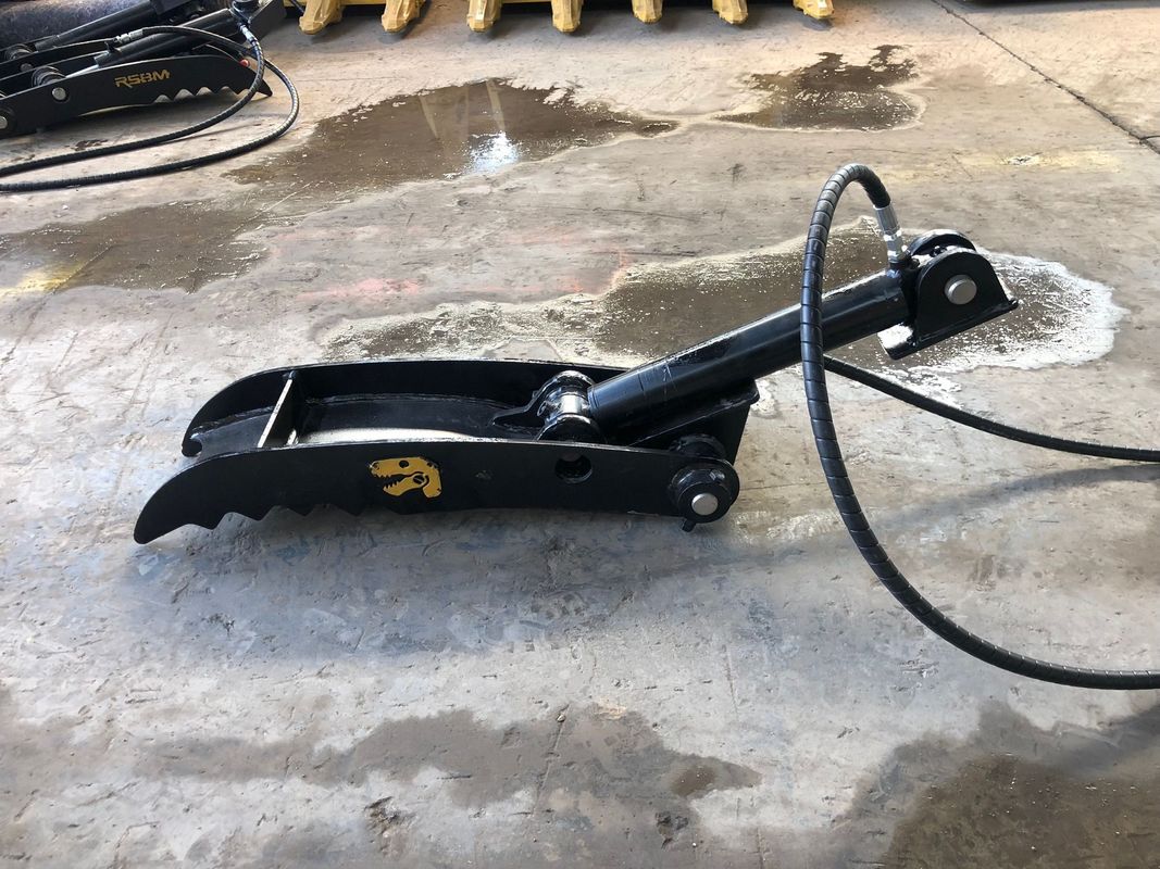 Mudah Pemasangan Excavator Bucket Thumb HARDOX450/500 Untuk Pekerjaan Konstruksi