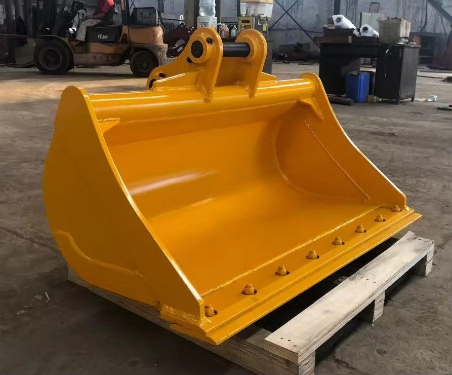 1-80t Excavator Mud Bucket dengan peningkatan kapasitas penanganan puing-puing dan bilah reversibel